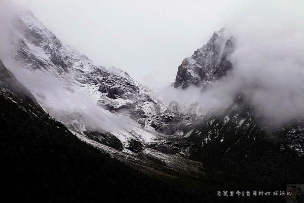 无人的神秘村
